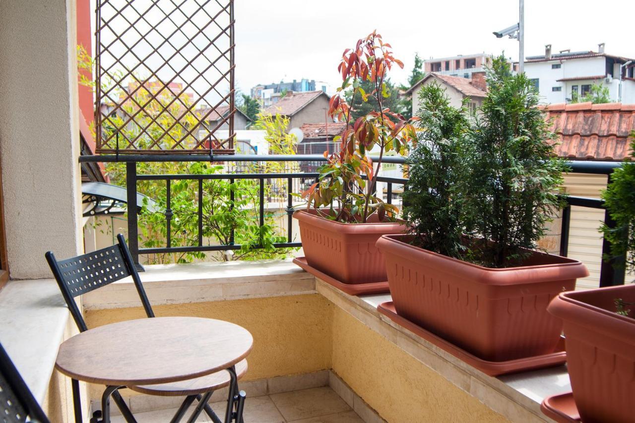Urban House Apartment Sofia Exterior photo